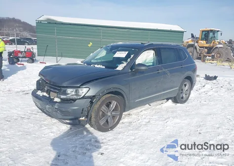2020 Volkswagen Tiguan 2.0T Se/2.0T Se R-Line Black/2.0T Sel from USA, damaged, VIN 3VV2B7AX1LM104152